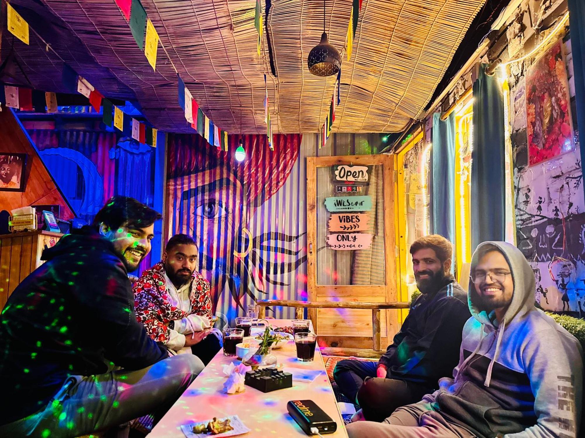 Hostel 360 Degree, Jibhi Exteriér fotografie