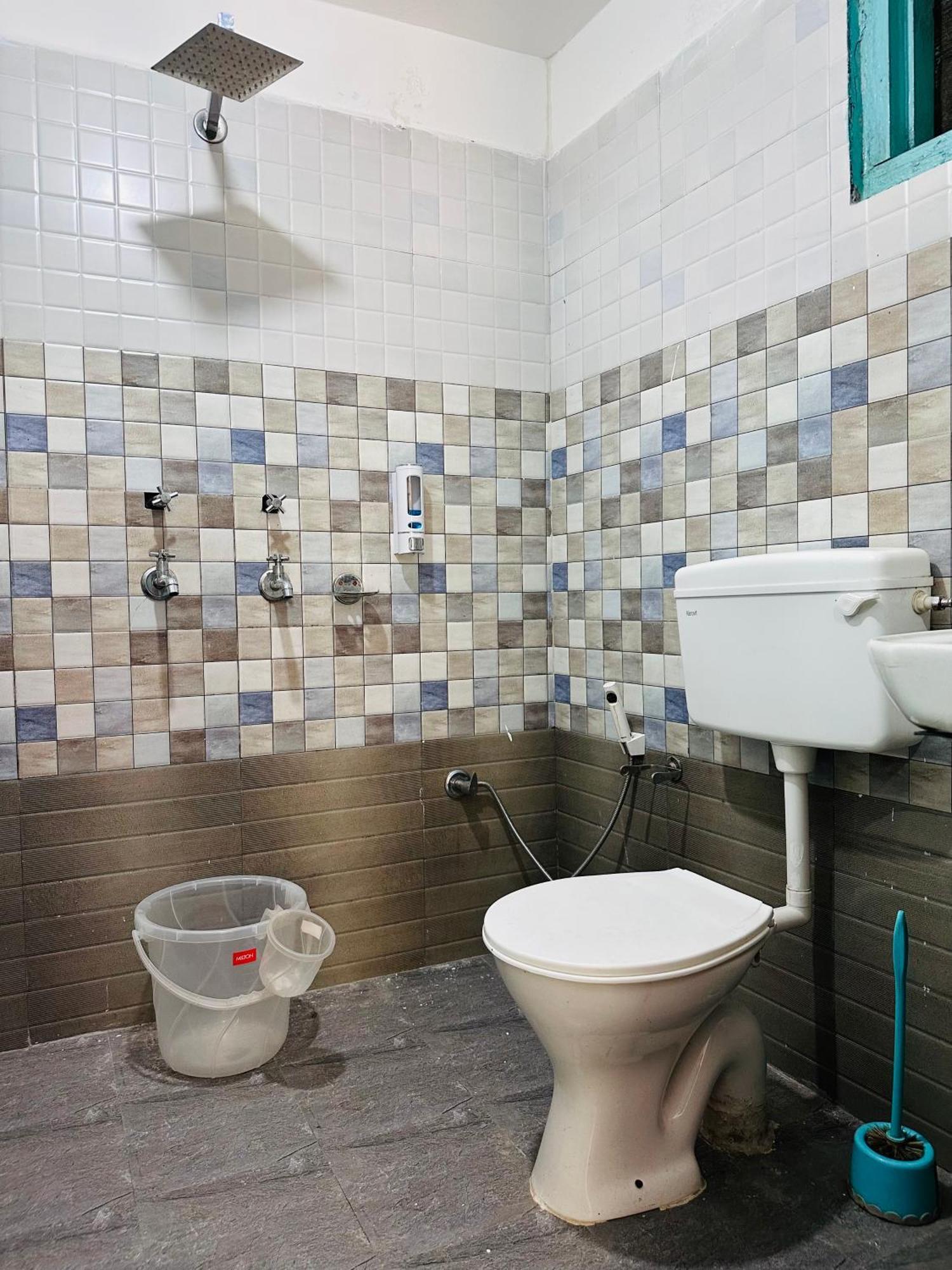 Hostel 360 Degree, Jibhi Exteriér fotografie