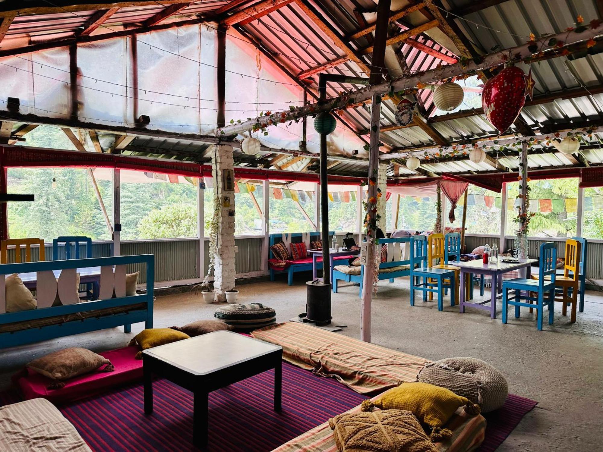 Hostel 360 Degree, Jibhi Exteriér fotografie